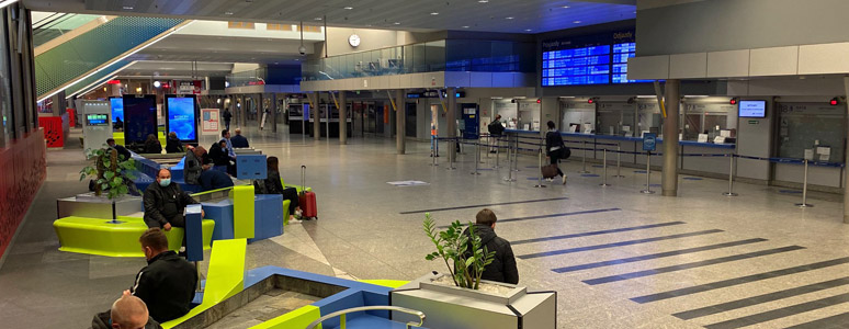 Krakow Glowny ticket hall