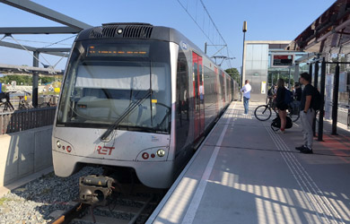 Metro from Hoek van Holland