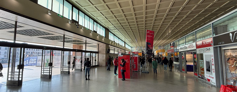 Venice Santa Lucia station interior