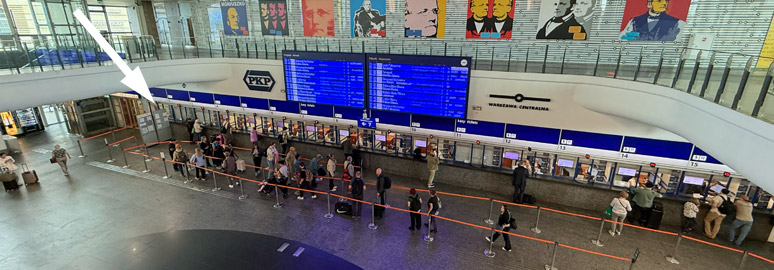Warsaw Centralna station domestic ticket office